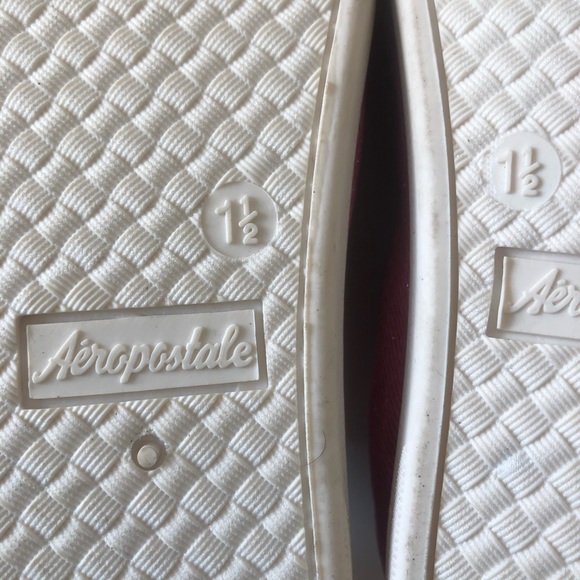 2/$30✨ NEW Aeropostale Pink Sparkle Shoes - Picture 6 of 6